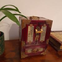 Portagioie antiquariato orientale, Cina