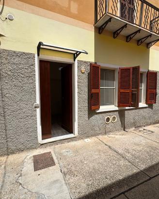 Centro: Trilocale con ingresso Indipendente