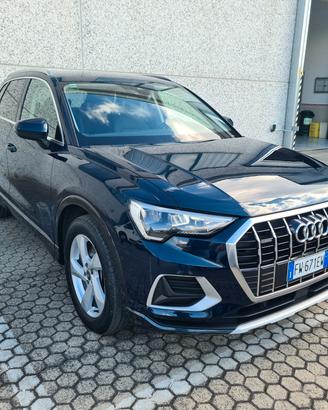 Audi Q3 40 TDI quattro S tronic - Km Certificati