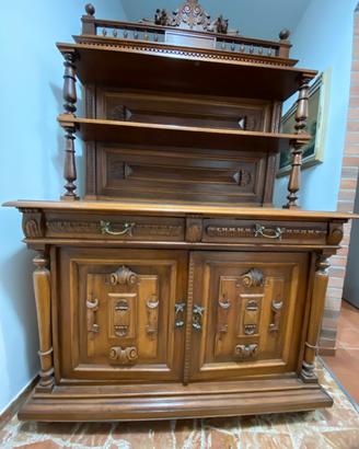 Credenza  fine '800  stile Rinascimento francese