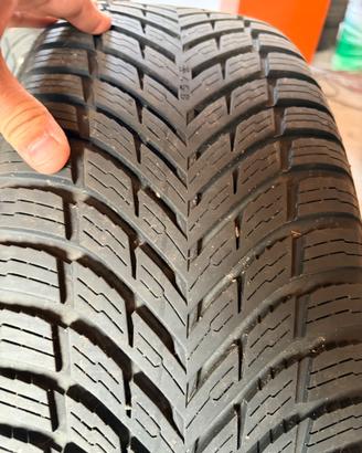 Gomme complete cerchi 19 “ alfa Romeo Stelvio