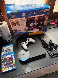 Ps4 slim con giochi