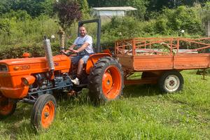 Trattore agricolo