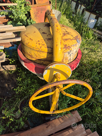 Ponteggi, puntelli a croce , tubi inocenti, ecc