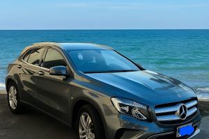 Mercedes gla