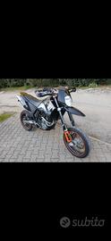 KTM 640 lc4 supermoto Prestige motard