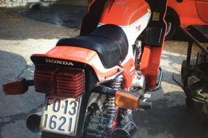 Moto Honda 900 F2 bol Dor