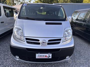 nissan primastar 7 posti trasporto 2 carrozzine pe