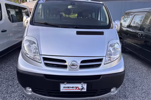 nissan primastar 7 posti trasporto 2 carrozzine pe