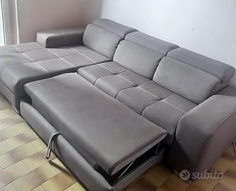 Divano letto come nuovo / Trasporto gratuito