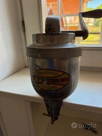 Sbattitore uova vintage anni 50