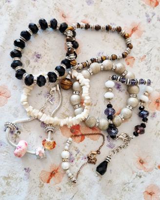 Lotto, set 7 bracciali vari misti 