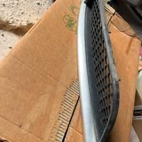 Griglia calandra paraurti destra alfa romeo gt q2