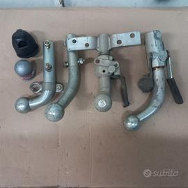 Ganci di traino (perni)