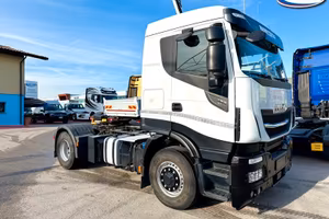 IVECO X-WAY 480 HI-TRACTION, km 350.000 PREZZO: € 