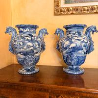 Coppia di vasi in Maiolica di Savona