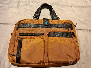 BORSA PIQUADRO   NUOVA porta p/c lavoro  70  EURO