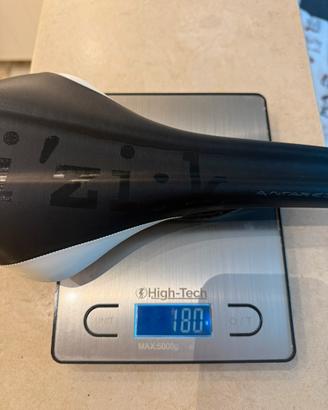 Selle carbonio Fizik Antares leggerisima