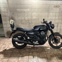 Moto guzzi v7 850