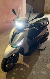 Piaggio Beverly 400 S hpe nuovo + accessori