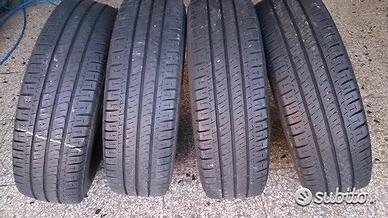 225 70 15c Michelin usate