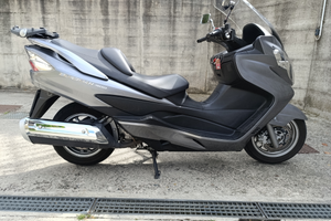 Burgman 400 k7