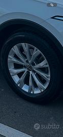 Cerchi con gomme Tiguan 17