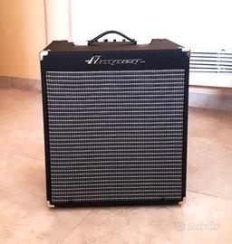 Combo per basso AMPEG RB-110