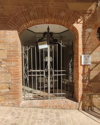 Locale di 90 mq a Camerino