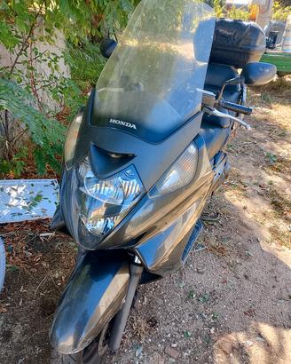 Honda SILVER WING 400