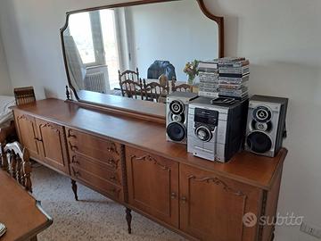 SALA DA PRANZO CONSOLE TAVOLO E SEDIE