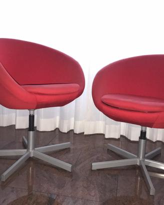 Coppia di poltrone in tessuto rosso