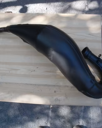scarico originale  yamaha yz 125  88 - 92 perfetto