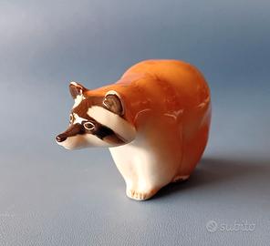 Statuina di un procione in porcellana soviet URSS