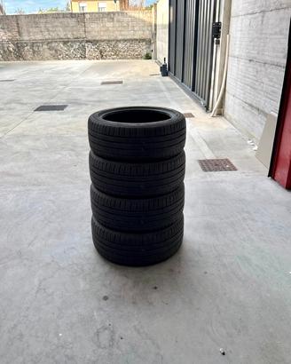 Pneumatici Hankook 245/40 R18 97Y - 4 gomme usate