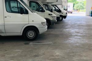 Rimessaggio camper roulotte van auto moto barche