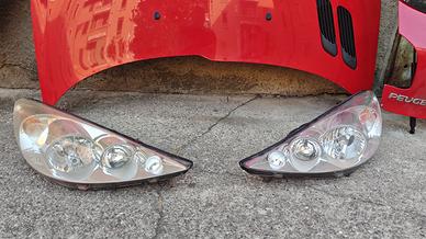 Fanali abbaglianti e anabbaglianti Peugeot 206+
