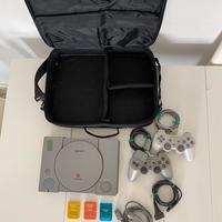 PlayStation 1 con valigetta