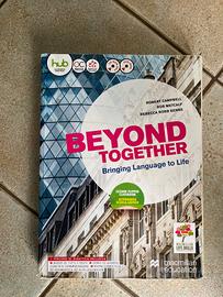 Libro inglese “Beyond Together”