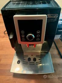 Macchina caffè De’Longhi Magnifica S Smart ECAM 23
