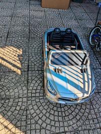 Automobilina biposto Mercedes - Benz