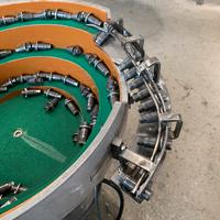 Costruzione selettori su basi vibranti