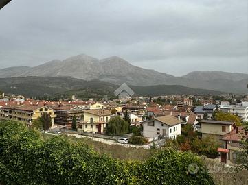 VILLA SINGOLA A MAGLIANO DE' MARSI