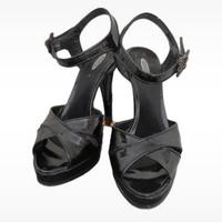 Sandali con tacco e plateau firmati Le Silla