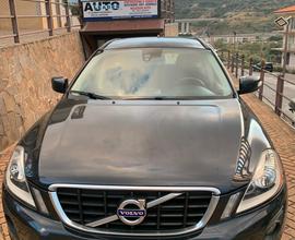 Volvo XC 60 2.4 D Summum