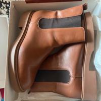 Chelsea boots made in Italy