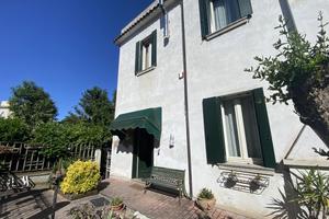 Villa bifamiliare Crespino [Cod. rif 3311970VRG]