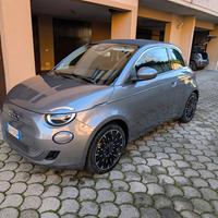 Fiat 500e Cabrio Icon+  42kw