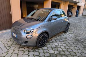 Fiat 500e Cabrio Icon+  42kw