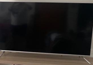 Smart tv 50 pollici marca Saba usato pochissimo